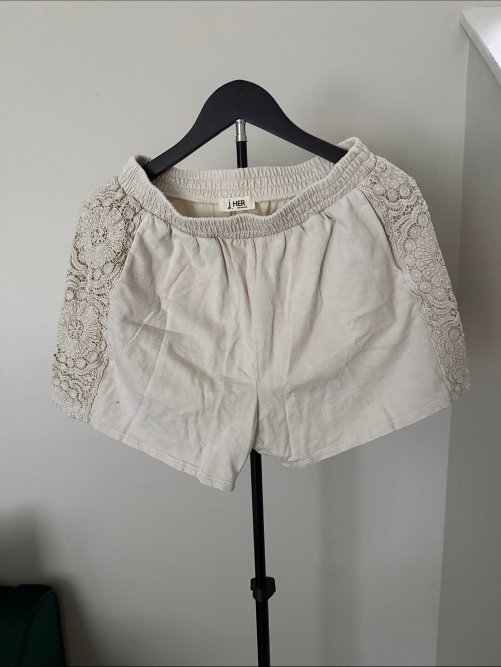 J. Her Cream Crochet-Sleeve Women's Shorts with pocket